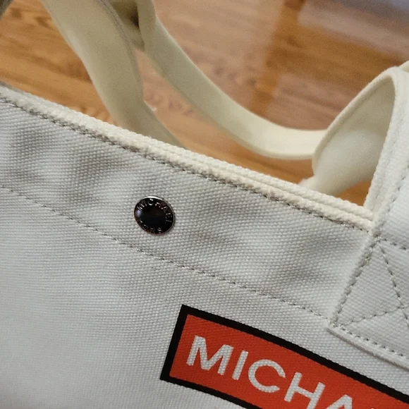 Vintage Michael Kors Cream and Orange Tote Bag - Picture 10 of 11